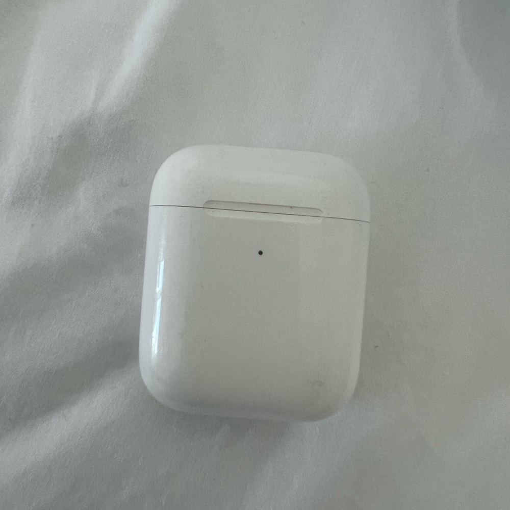 Apple AirPods